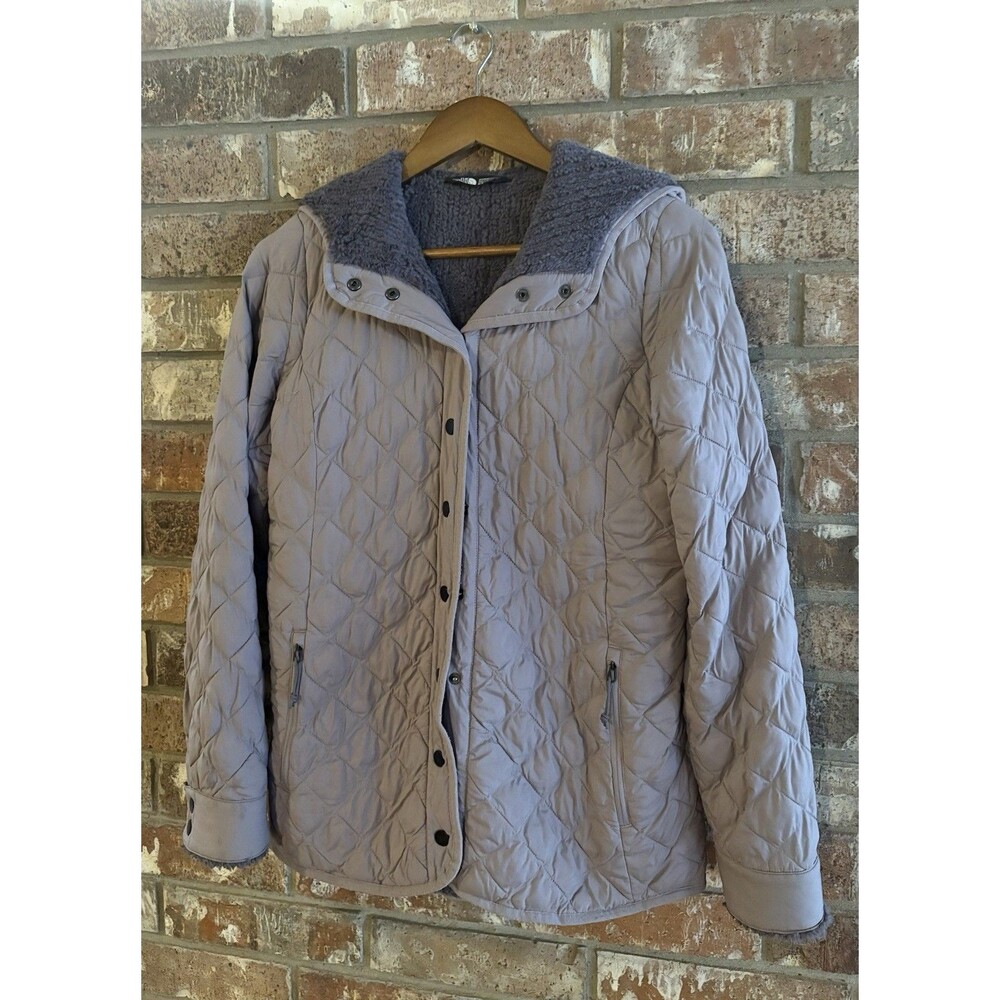 Women’s The North Face Lilac Purple Quilted Jacket Sherpa Lined With hood Size S